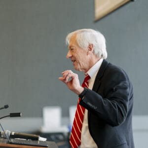 Sam Ravenel speaks at Hall of Fame ceremony