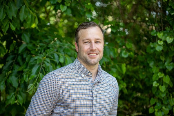 A headshot of a WR employee.